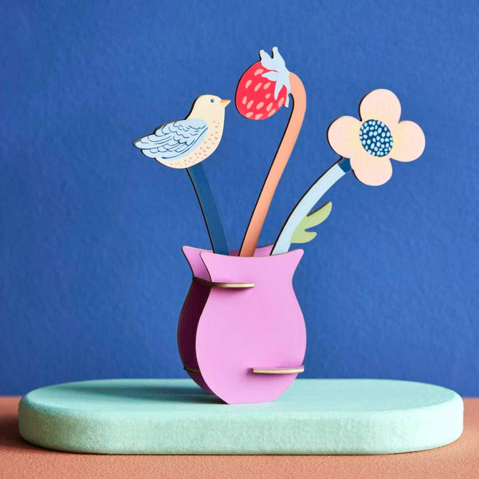 Escultura de papel con postal - William Morris Flowers