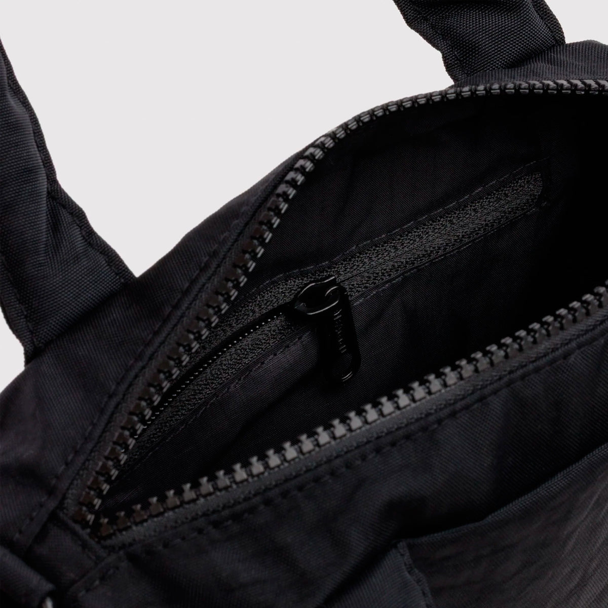 Bolso Pequeño Duffle Baggu - Black