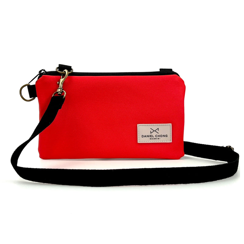 Traveler Mini Impermeable Daniel Chong - Rojo