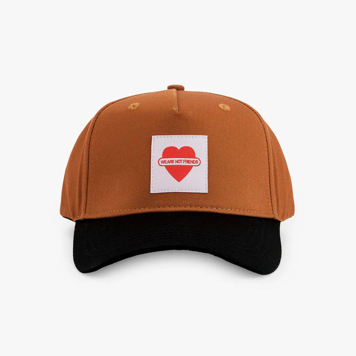 Gorra We Are Not Friends - Union Heart