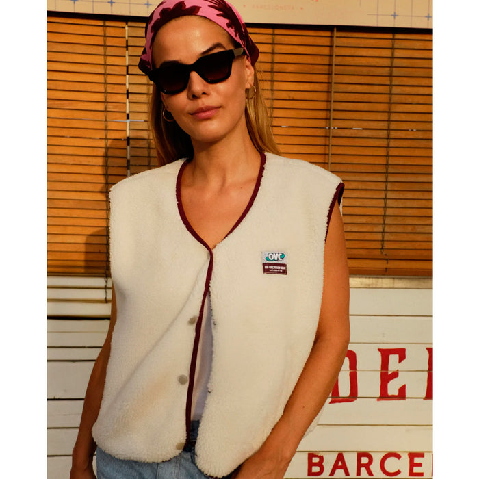 Chaleco On Vacation Club - Wanderlust