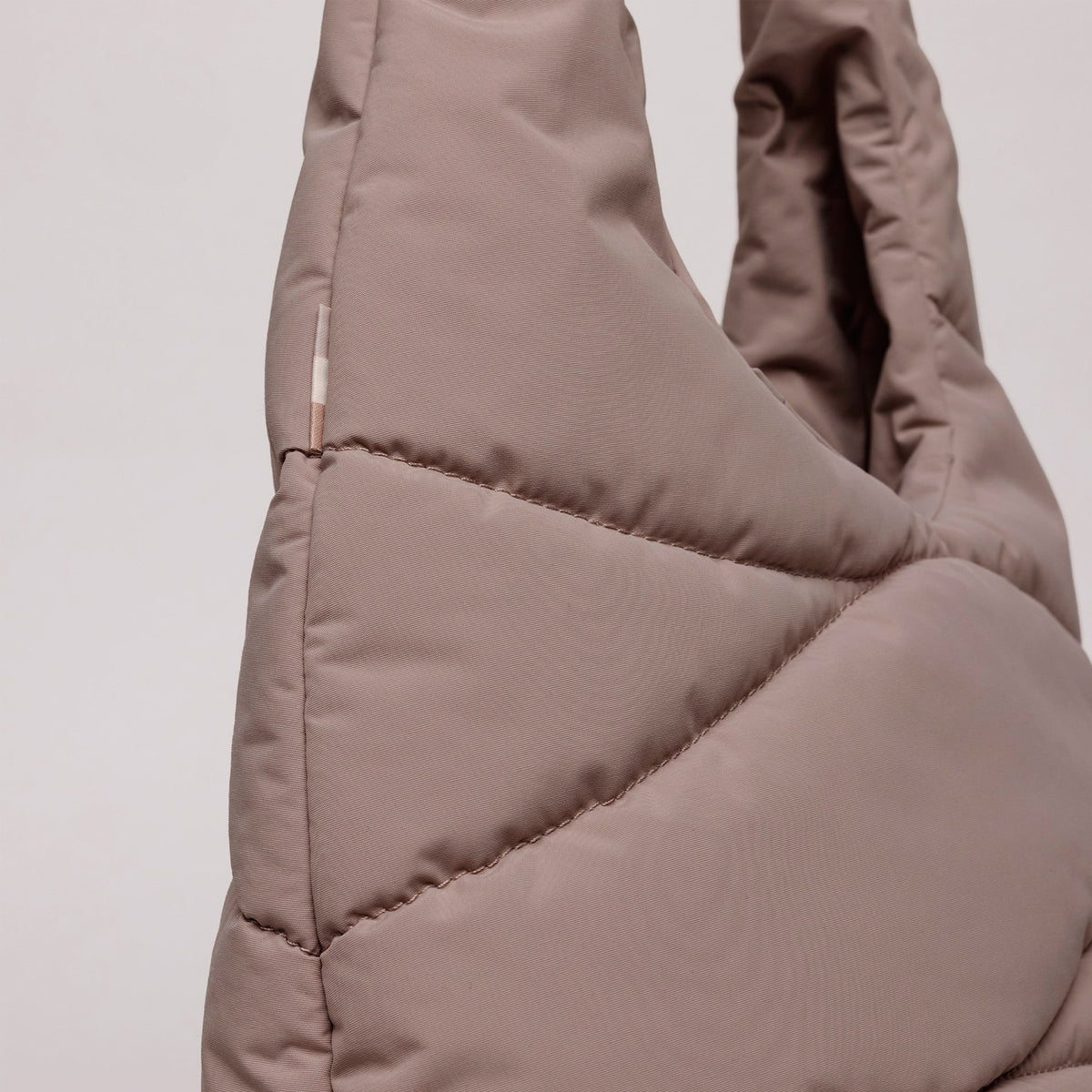 Bolso Got Bag - Wavy Puffer Shoulder Bag Oyster