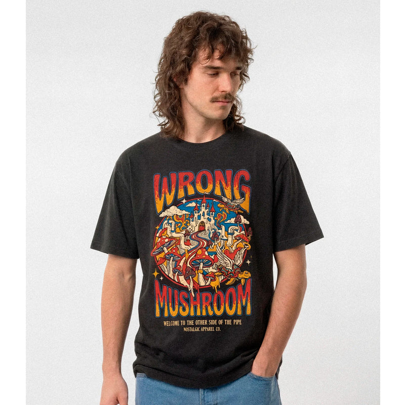 Camiseta Nostalgic Apparel - "Wrong Mushroom" 🍄🐢