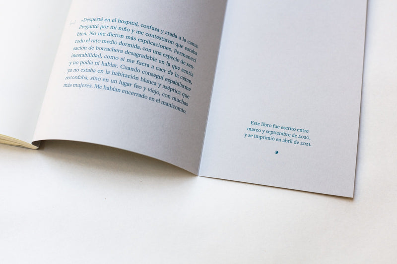 Libro - "Nueve nombres" de María Huertas Zarco