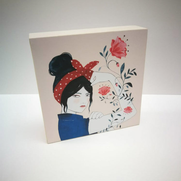 Caja de luz - "Bread & Roses" de Lady Desidia