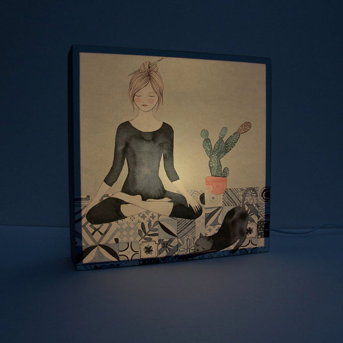 Caja de luz - "Calm" de Lady Desidia