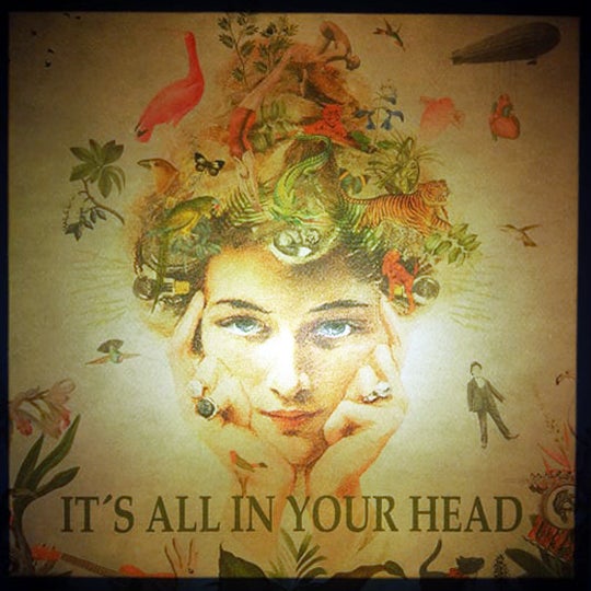 Caja de luz - "It's all in your head" de El Lucernario