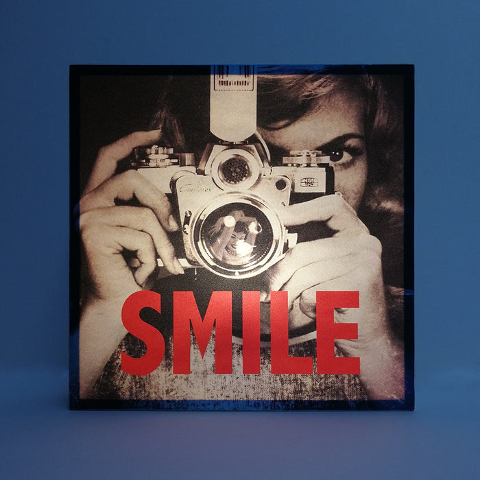 Caja de luz - "Smile" de El Lucernario