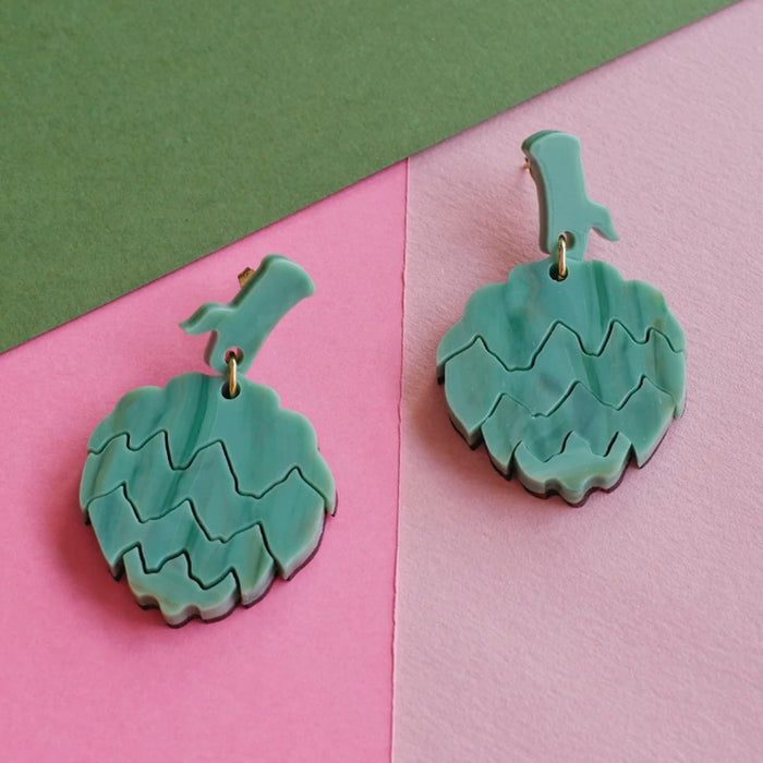 Pendientes de metacrilato en forma de alcachofa.