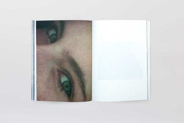 Libro - "I'm Okay" de Anna Izquierdo Gilabert