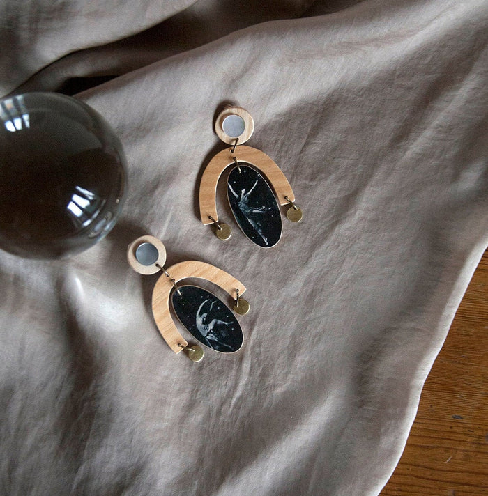 Pendientes de madera Pura Garra - Isadora Duncan