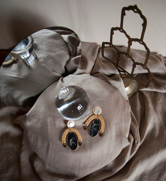 Pendientes de madera Pura Garra - Isadora Duncan