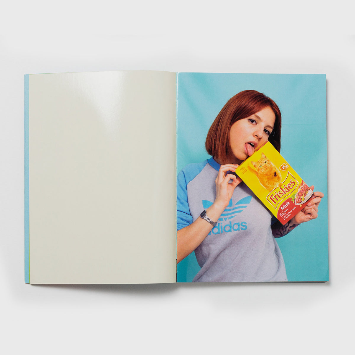 Libro - "Favorite Girl" de Ramiro E.