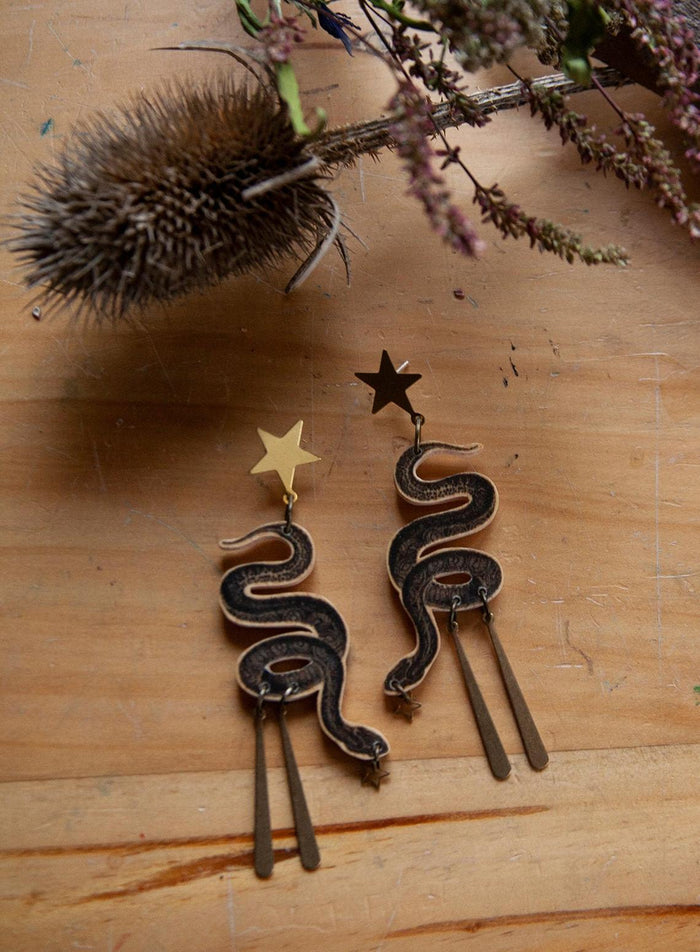 Pendientes Pura Garra - Serpiente de Cascabel con Estrella