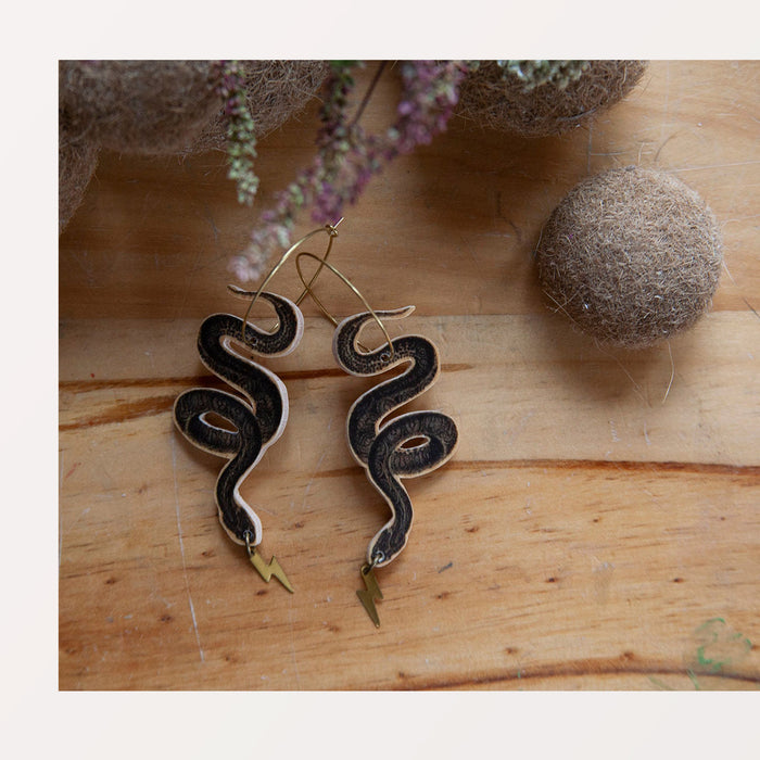 Pendientes Pura Garra - Serpiente de cascabel con rayo