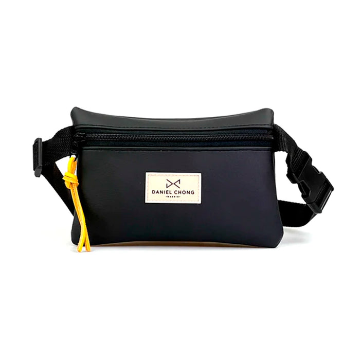 Riñonera impermeable Daniel Chong - Negra con detalle amarillo