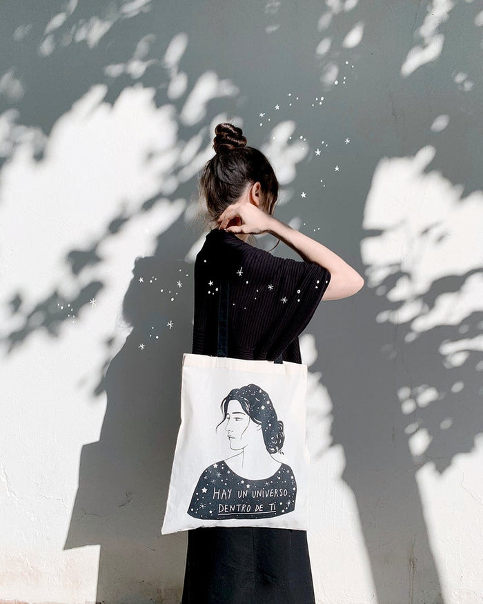 Tote bag - "Un Universo Dentro" de Lady Desidia