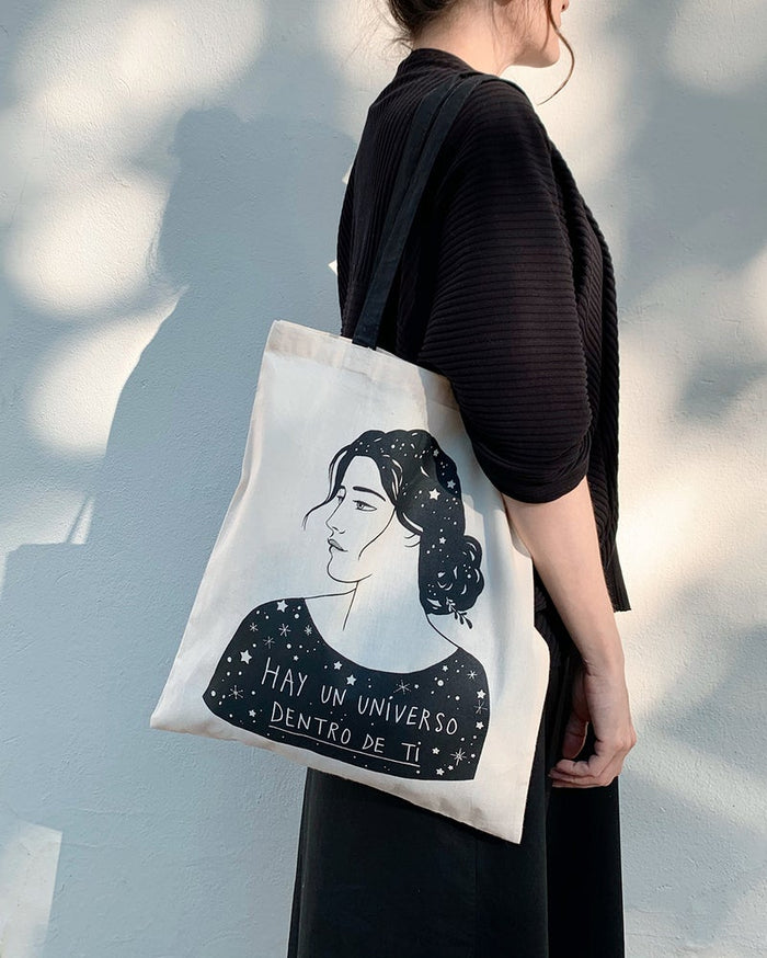 Tote bag - "Un Universo Dentro" de Lady Desidia