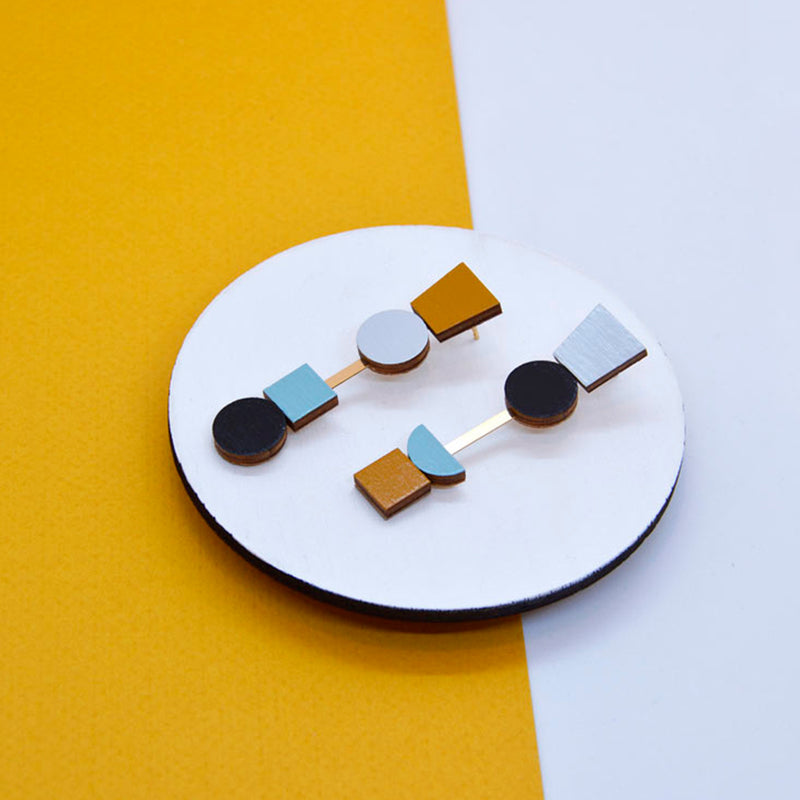 Pendientes - Totem Earrings Mostaza, Gris, Azul claro y Negro