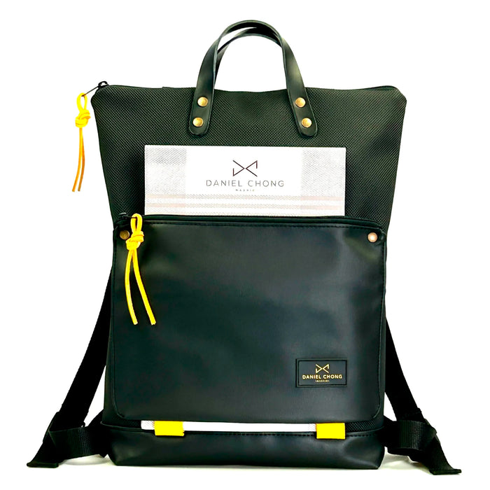 Mochila Book Holder Impermeable con bolsillo extra Daniel Chong - Negro con bolsillo negro