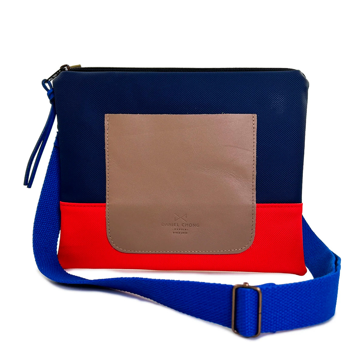 Bandolera mini impermeable con bolsillo Daniel Chong - Azul y rojo con bolsillo beige