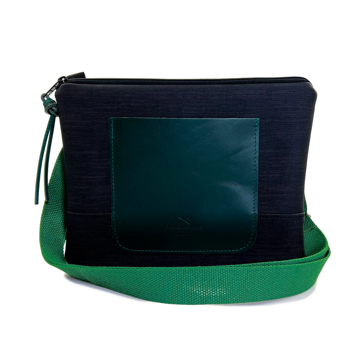 Bandolera mini impermeable con bolsillo Daniel Chong - Negro con bolsillo verde
