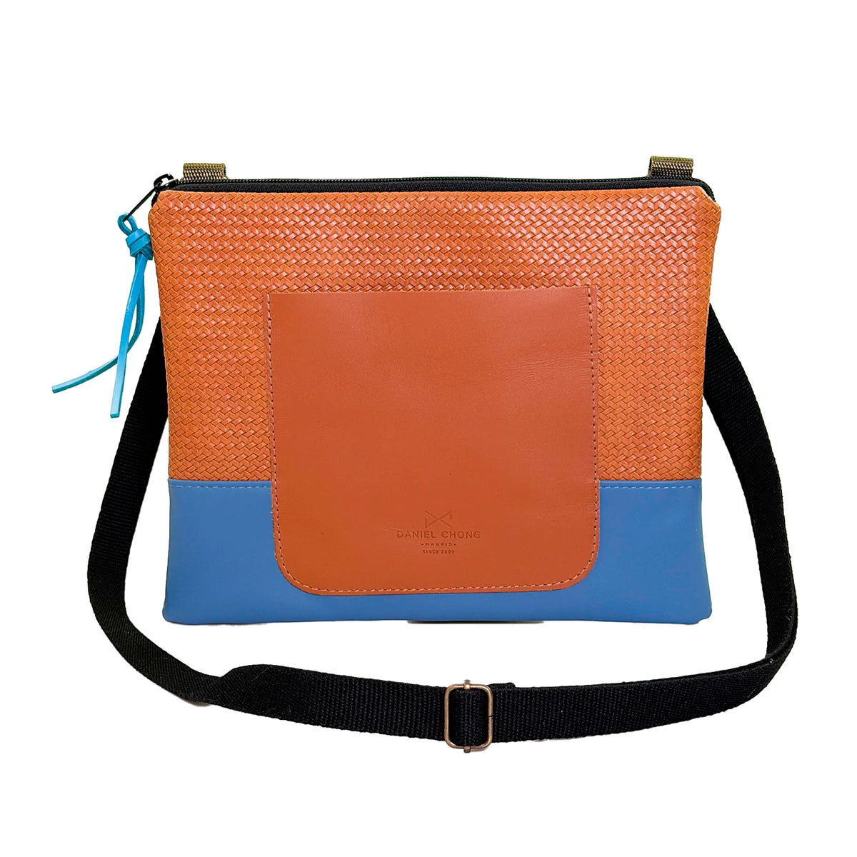 Bandolera mini impermeable con bolsillo Daniel Chong - Marrón y azul con bolsillo marrón