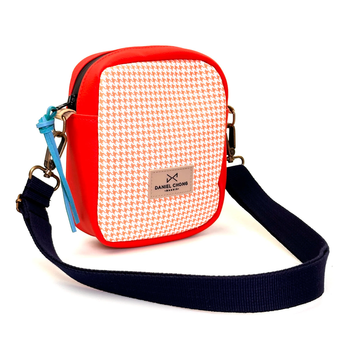 Bandolera Urban Box Mini impermeable Daniel Chong - Pata de gallo y rojo