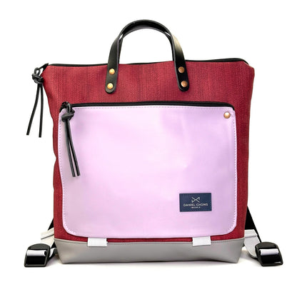 Mochila Book Holder Cuadrada Impermeable con bolsillo extra Daniel Chong - Color Vino con bolsillo lila