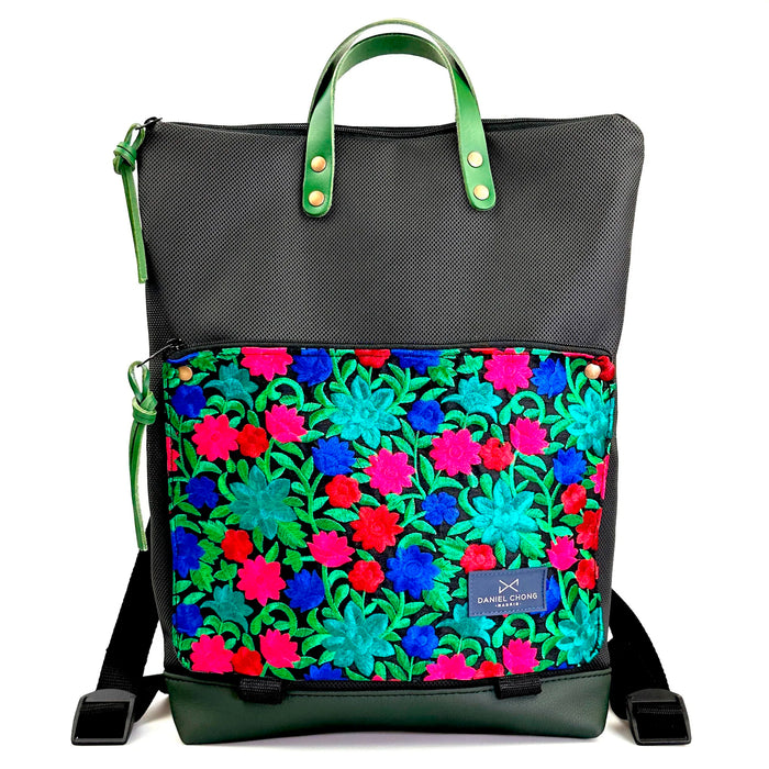 Mochila Book Holder Impermeable con bolsillo extra Daniel Chong - Negro con bolsillo flores