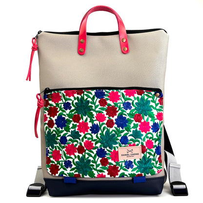 Mochila Book Holder Impermeable con bolsillo extra Daniel Chong - Beige con bolsillo flores