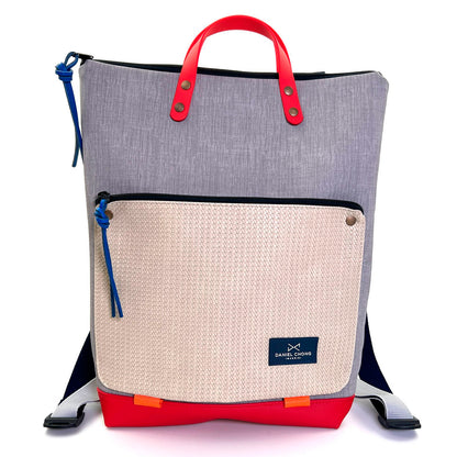 Mochila Book Holder Impermeable con bolsillo extra Daniel Chong - Gris con bolsillo beige