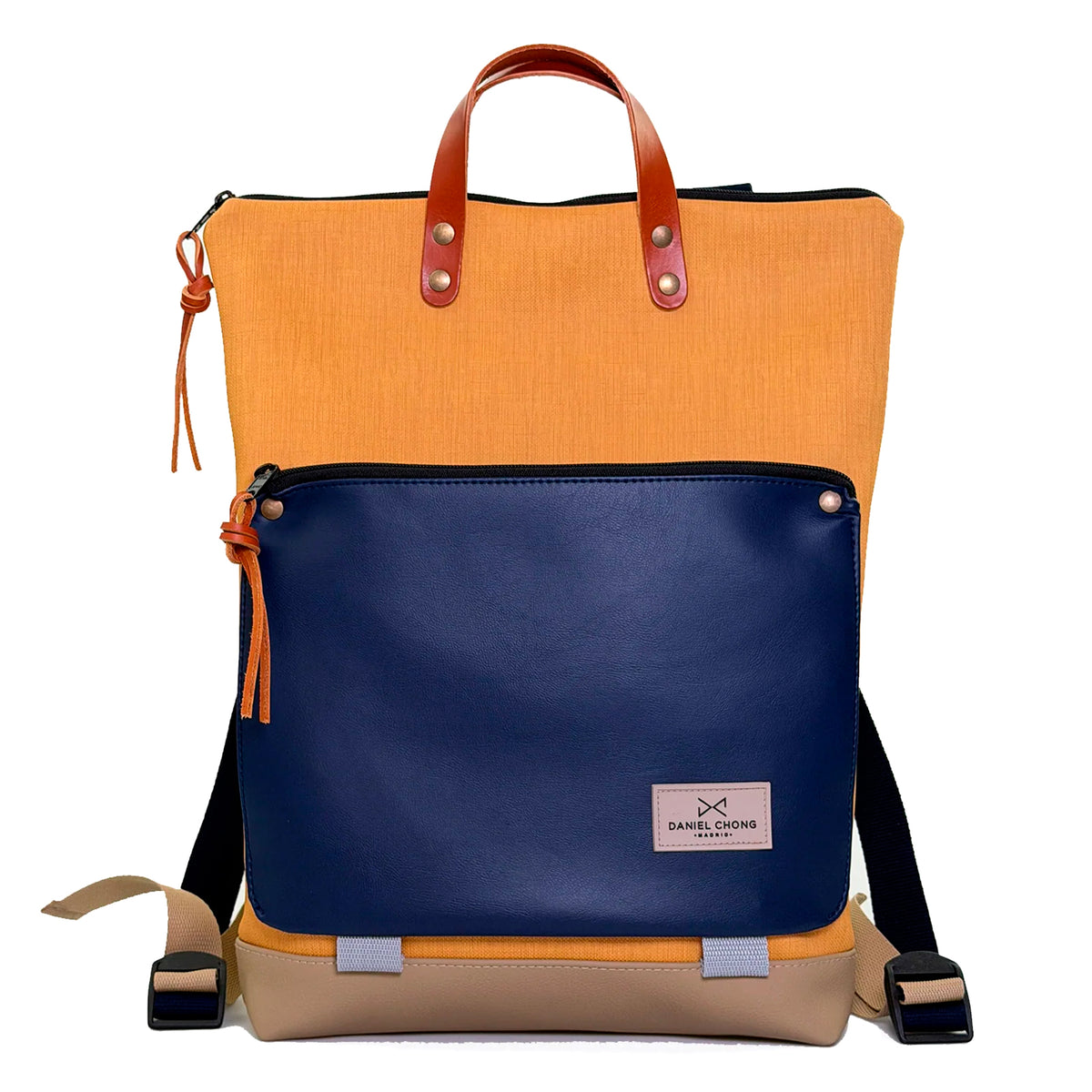Mochila Book Holder Impermeable con bolsillo extra Daniel Chong - Mostaza con bolsillo azul