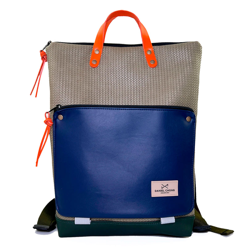 Mochila Book Holder Impermeable con bolsillo extra Daniel Chong - Gris con bolsillo azul marino