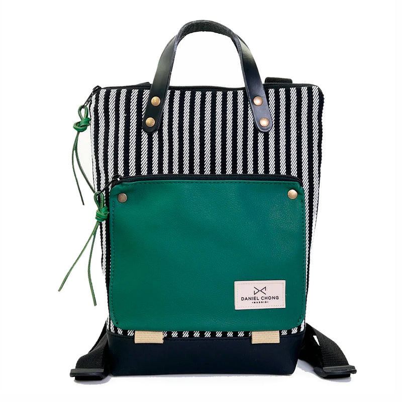 Mochila Mini Book Holder Loneta Daniel Chong - Rayas con bolsillo verde
