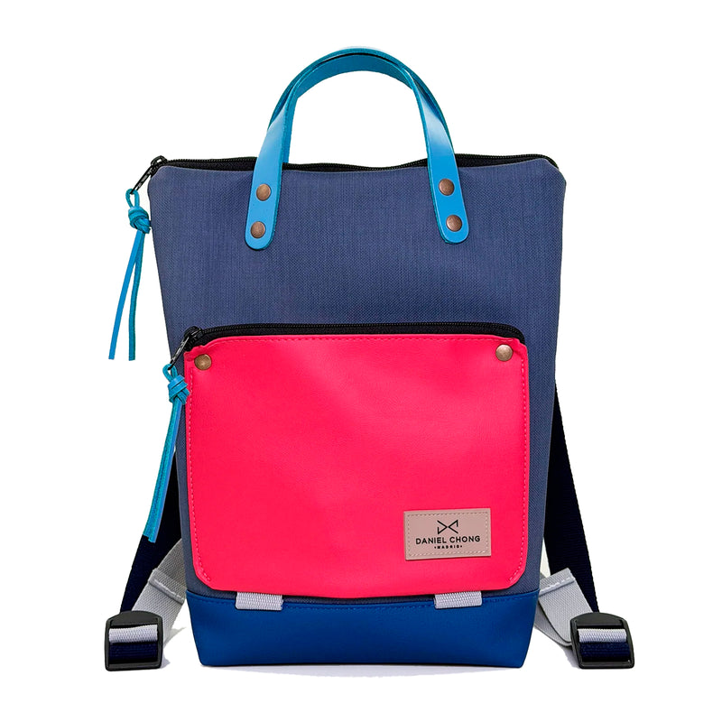 Mochila Mini Book Holder Impermeable con bolsillo extra Daniel Chong - Azul con bolsillo fucsia