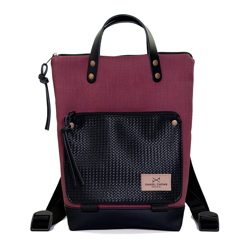 Mochila Mini Book Holder Impermeable con bolsillo extra Daniel Chong - Color vino con bolsillo negro