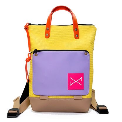 Mochila Mini Book Holder Impermeable con bolsillo extra Daniel Chong - Amarillo con bolsillo lila