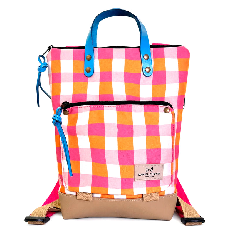 Mochila Mini Book Holder Impermeable con bolsillo extra Daniel Chong - Graphic Edition Cuadros