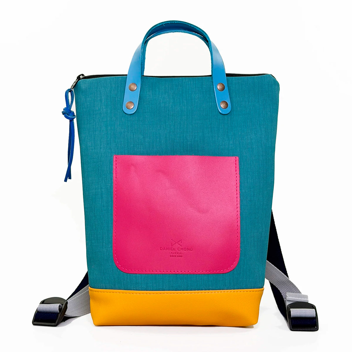 Mochila Mini Impermeable con bolsillo extra Daniel Chong - Turquesa con bolsillo fucsia