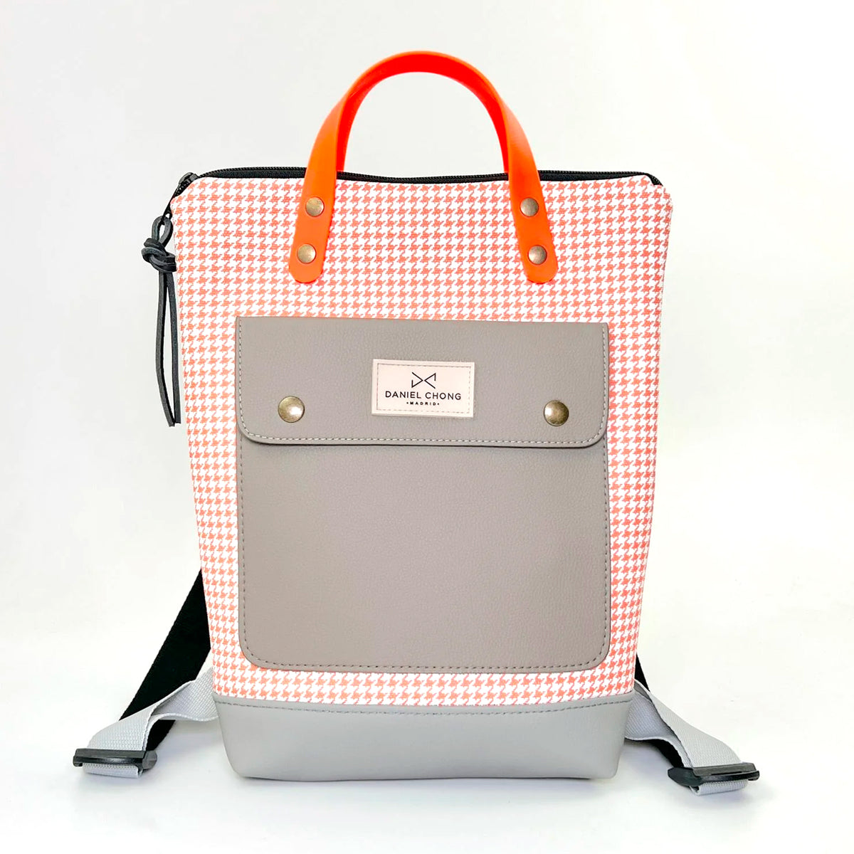 Mochila Mini Solapa con bolsillo extra Daniel Chong - Pata de gallo con bolsillo gris