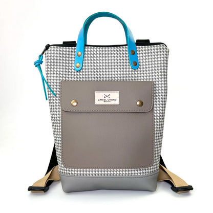 Mochila Mini Solapa con bolsillo extra Daniel Chong - Pata de gallo con bolsillo gris