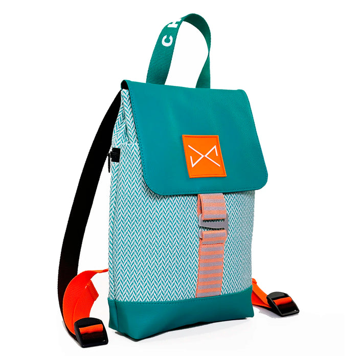 Mochila The Hook Mini Impermeable con bolsillo extra Daniel Chong - Solapa Turquesa