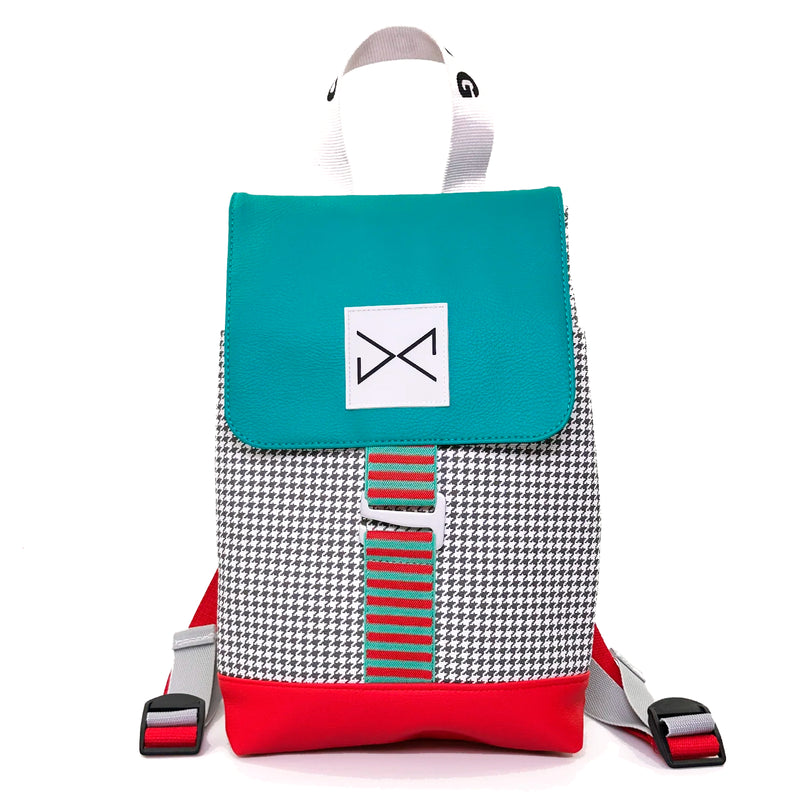 Mochila The Hook Mini Impermeable con bolsillo extra Daniel Chong - Solapa Turquesa