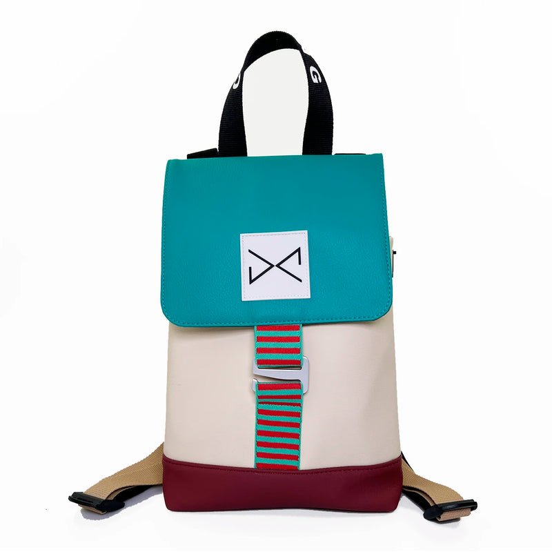 Mochila The Hook Mini Impermeable con bolsillo extra Daniel Chong - Solapa Turquesa