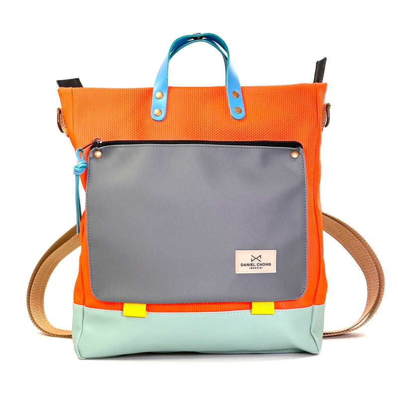 Bolso-mochila Worker Bag de Daniel Chong - Naranja con bolsillo gris