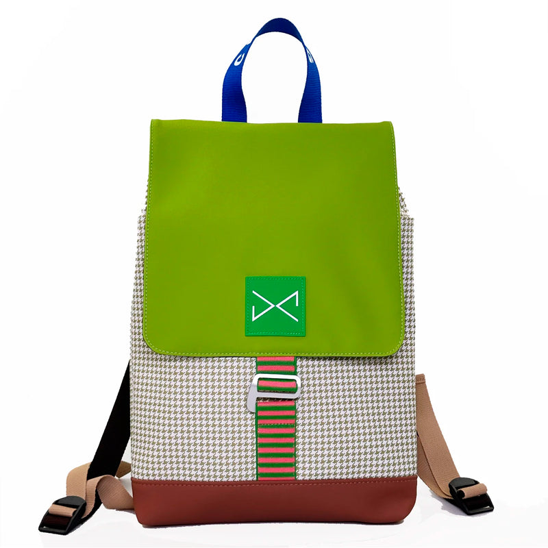 Mochila The Hook Impermeable con bolsillo extra Daniel Chong - Solapa Verde