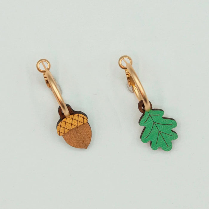 Pendientes de aro Materia Rica - Acorn and Leaf
