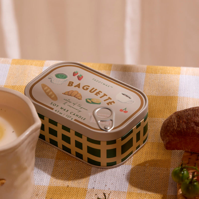 Vela en lata Paddywax - Baguette 🥖