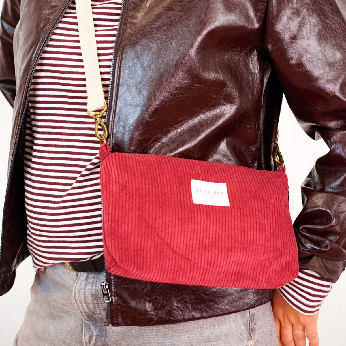 Bolso De La Mur - Clutch Arde